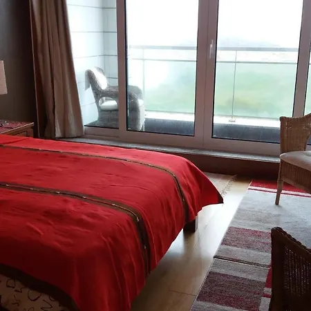 Sea House 4*