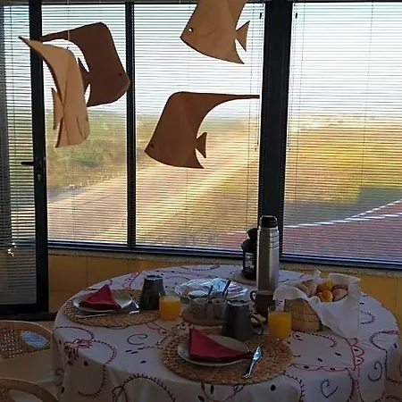 Bed & Breakfast Sea House 3*