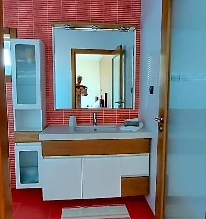 Sea House 3*