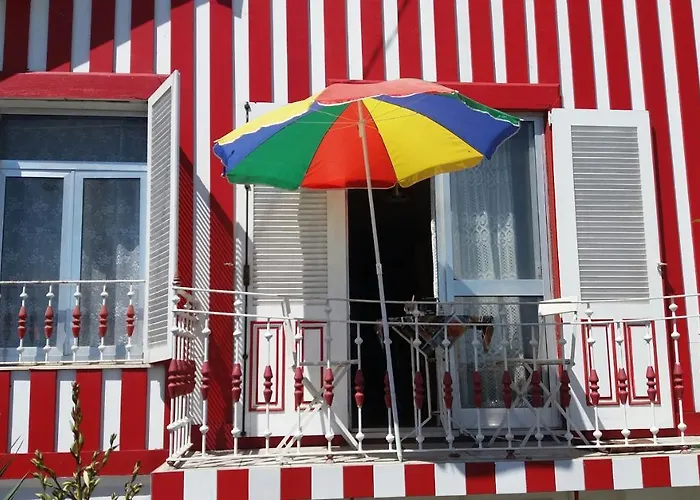 Sea House Bed and Breakfast 4*